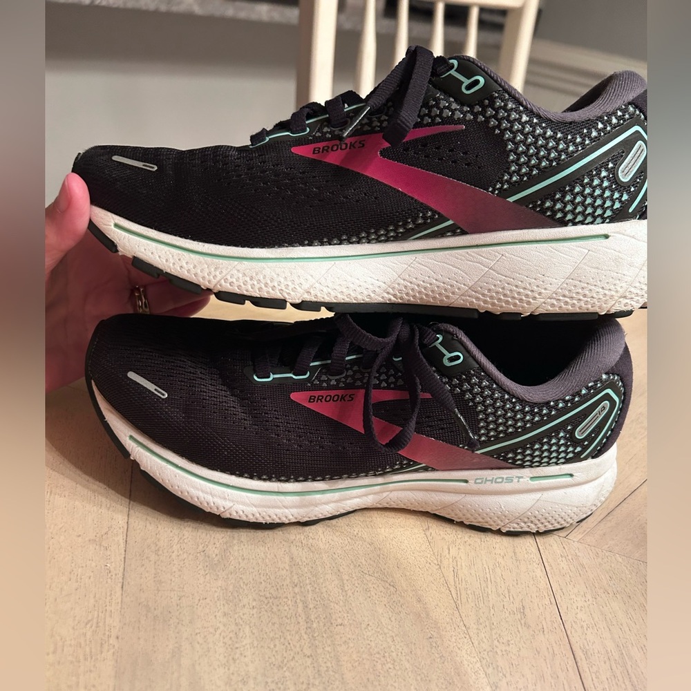 Brooks Women's Black Running Shoes with Pink and Mint Accents - Picture 4 of 11